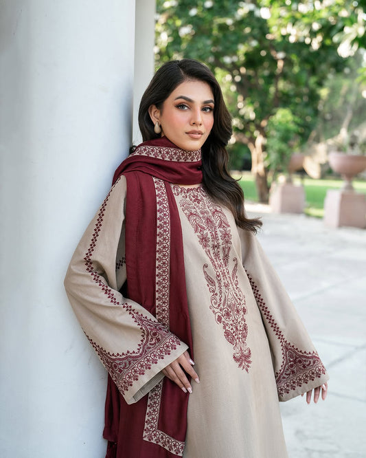 Romaisa Embroidered 3pcs